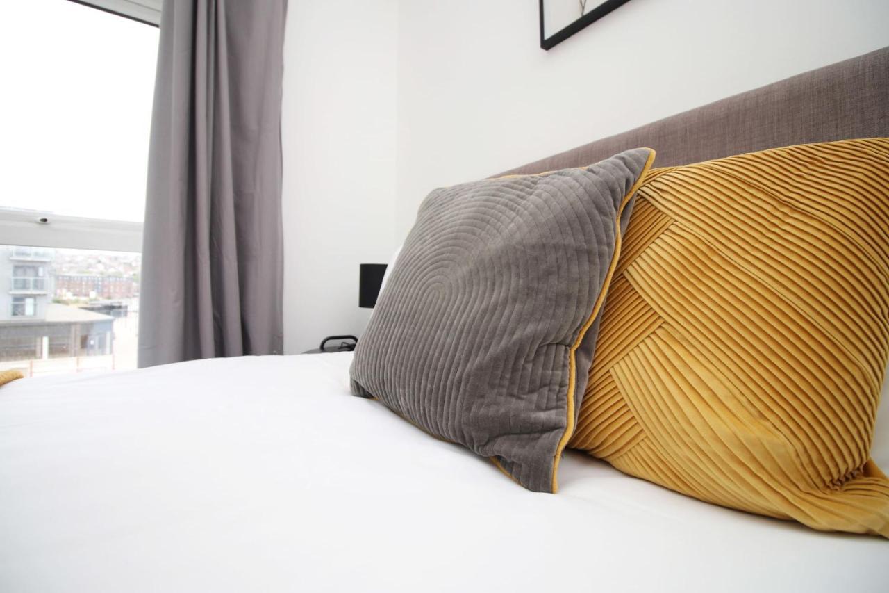 Beachview By Mia Living Close To Beach, Free Parking, Modern 2 Bedroom Apartment Barry Exterior photo